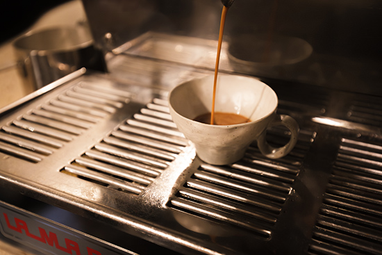 Ofelia Kitchen te trae la auténtica receta de café Blue Mountain.